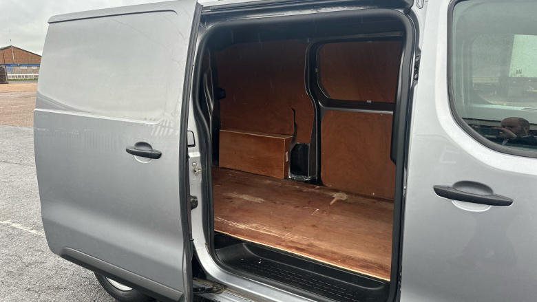 Citroen Dispatch M Diesel 1000 1.5 BlueHDi 100 Van Enterprise Pro